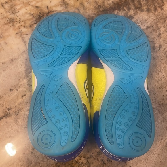 Joma Boy's Indoor Soccer Sneakers - Picture 6 of 6